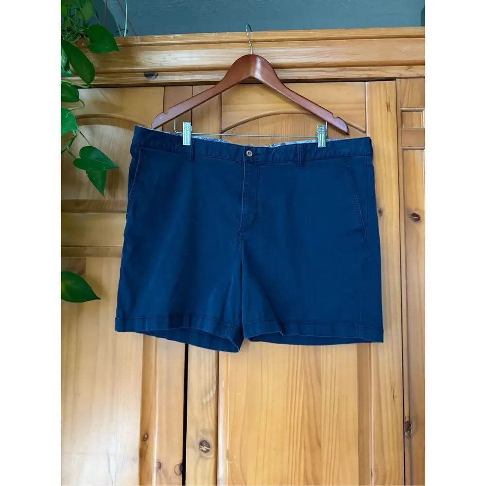 Tommy Bahama Mens  Port Side Blue Stretch Boracay Chino Shorts SZ 42